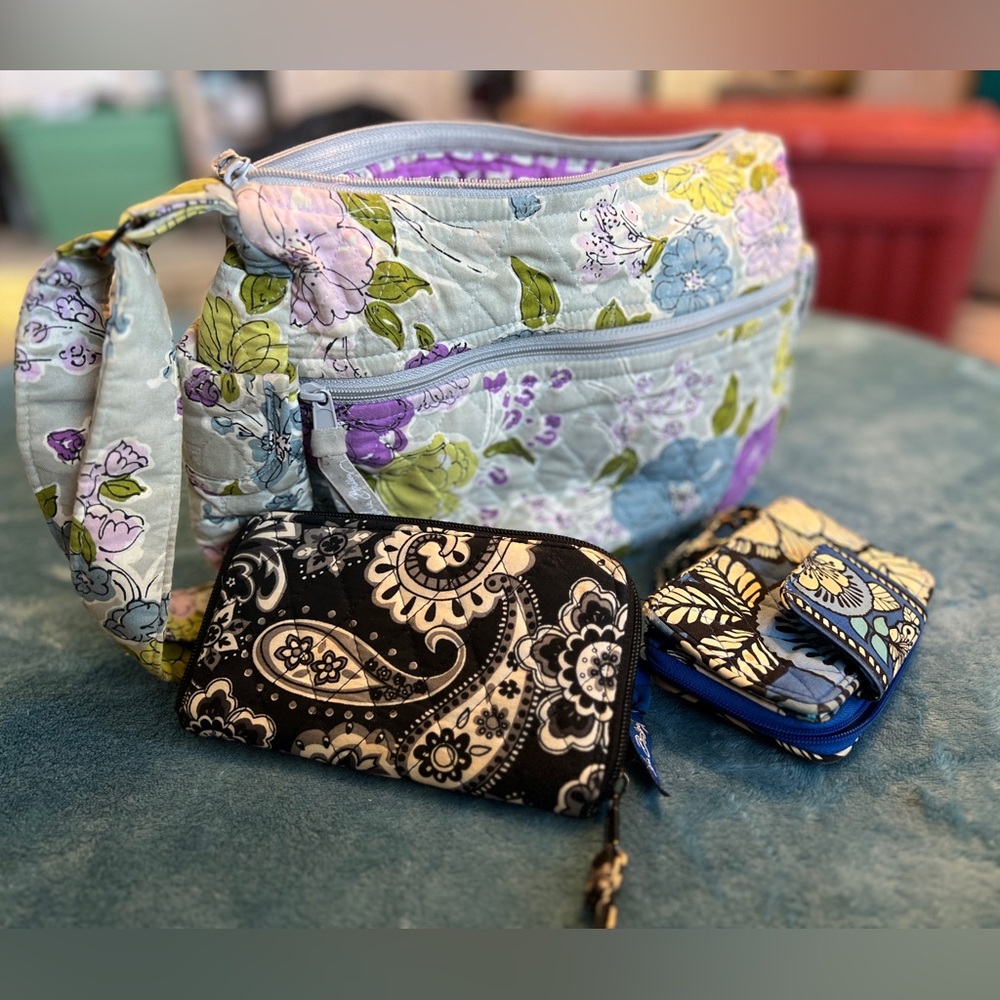 Vera Bradley purse wristlet and wallet lot all 3